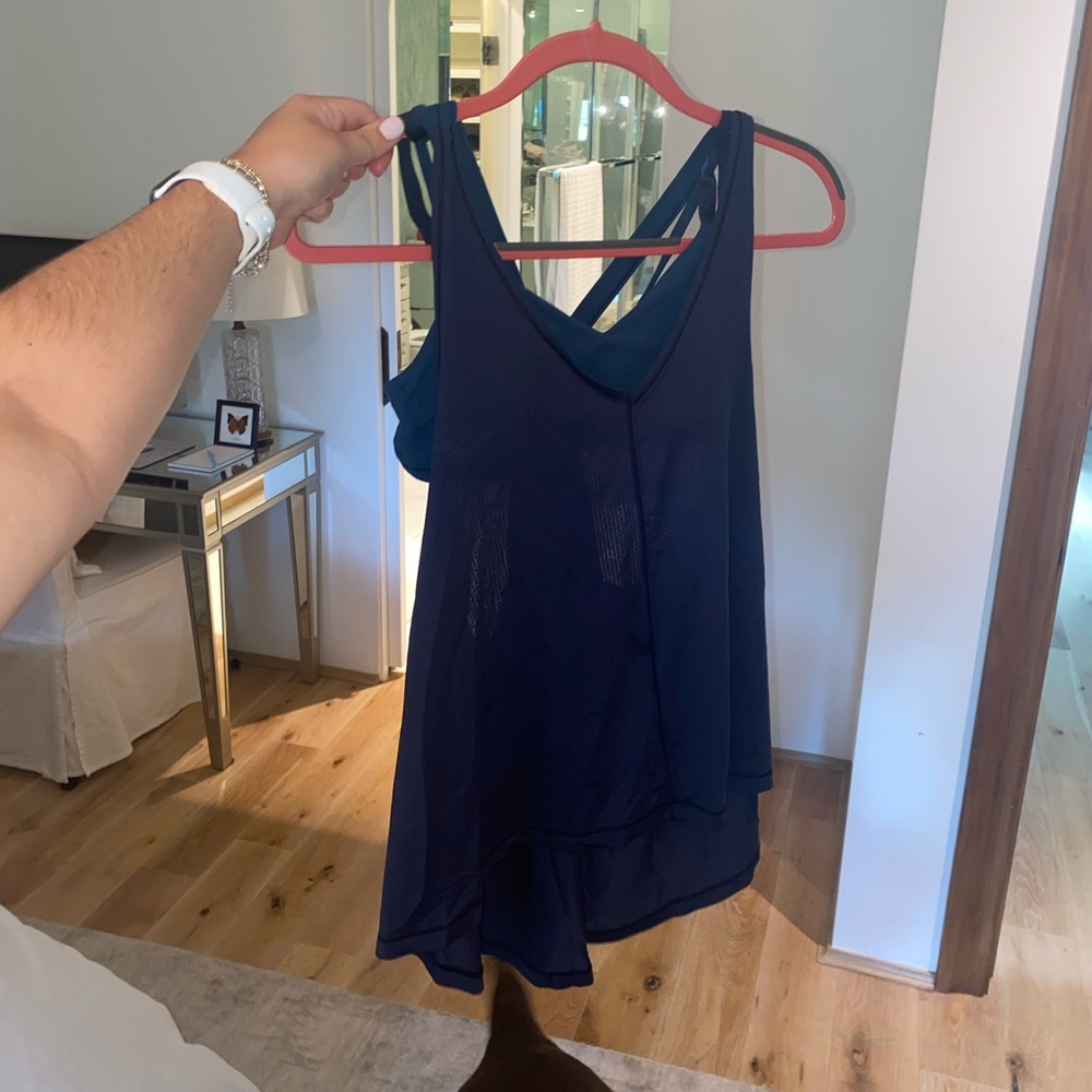Lulu Lemon built in bra tank size 6